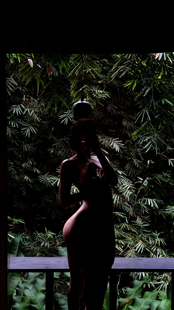 ann.shellll instagram image archive image
