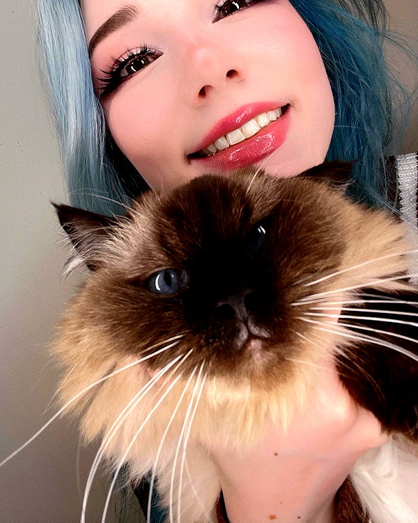danielle.mercedie instagram image archive image