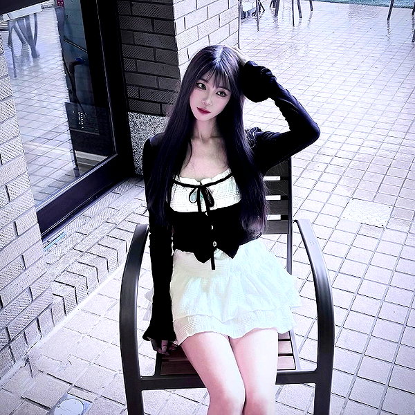ynnu1sa instagram image archive image