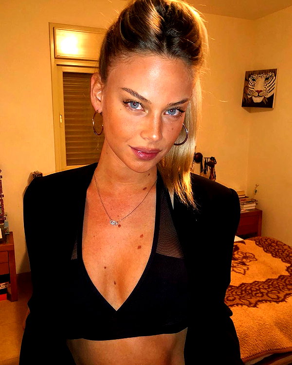 barzomer instagram image archive image