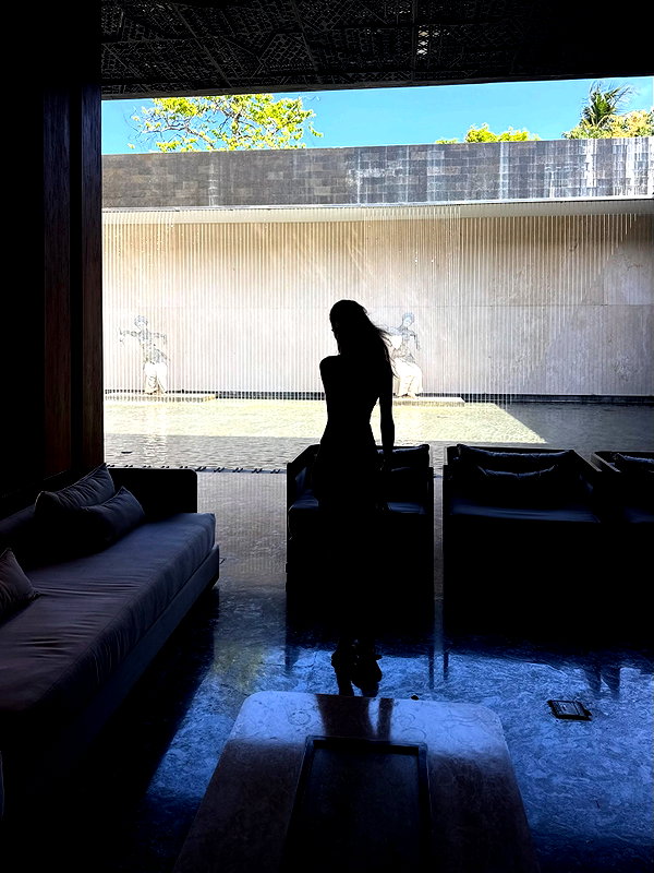 ekanve instagram image archive image