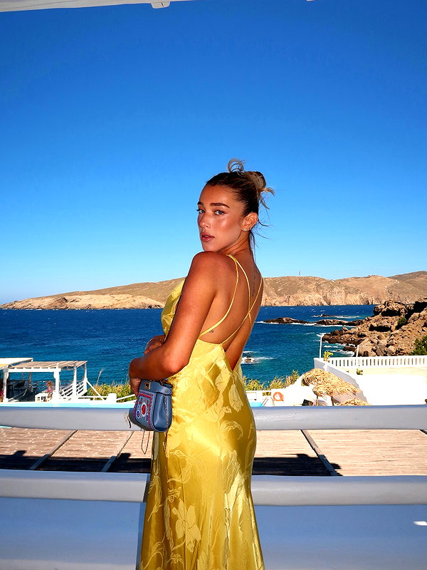 annezivi instagram image archive image