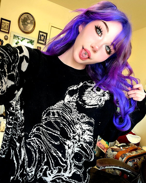 danielle.mercedie instagram image archive image
