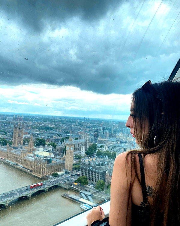 karin_orhov instagram image archive image