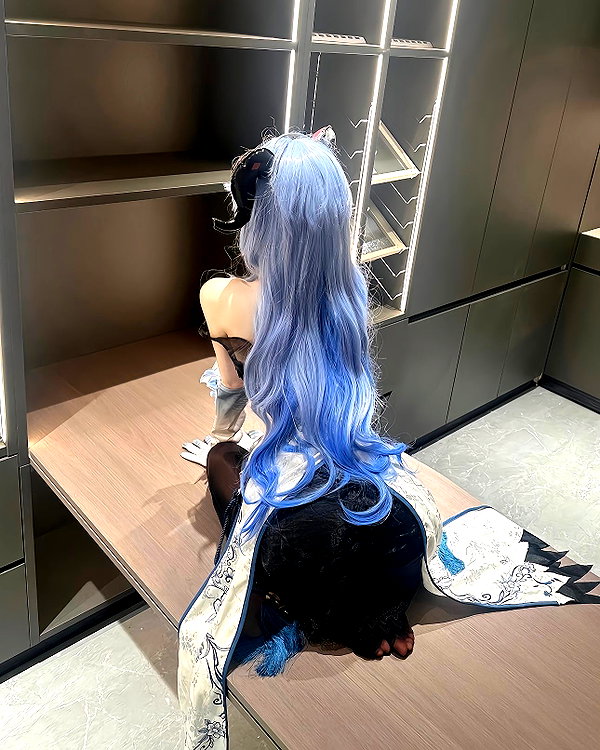 gallery_cosplayer instagram image archive image