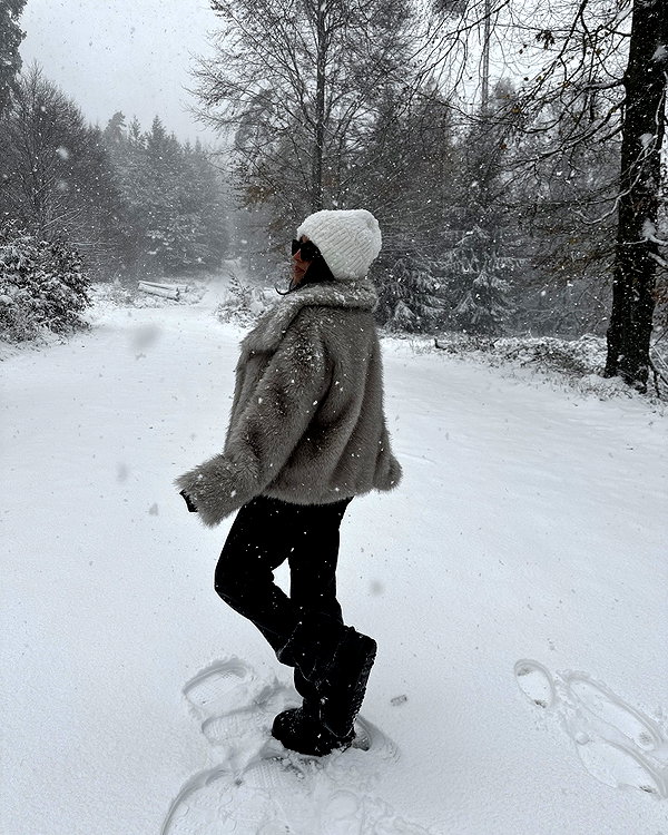 zoeliss instagram image archive image