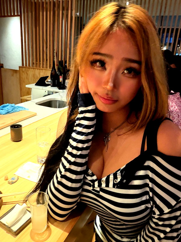 cellow111 instagram image archive image