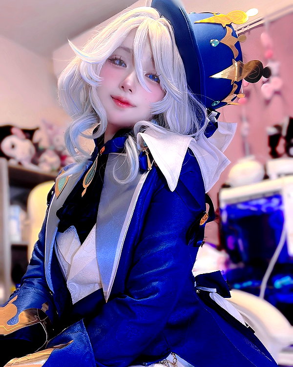purinn_cos instagram image archive image