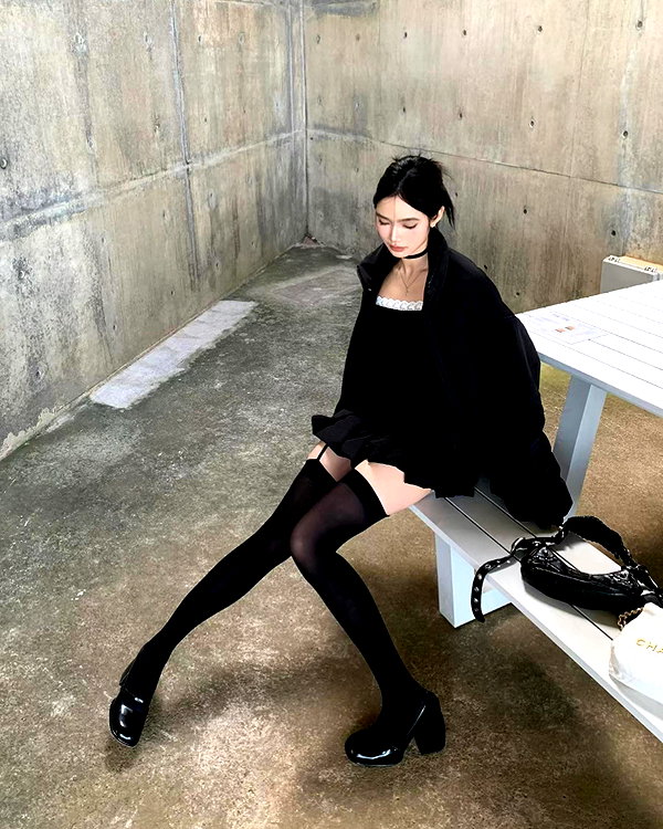 fair_mua instagram image archive image