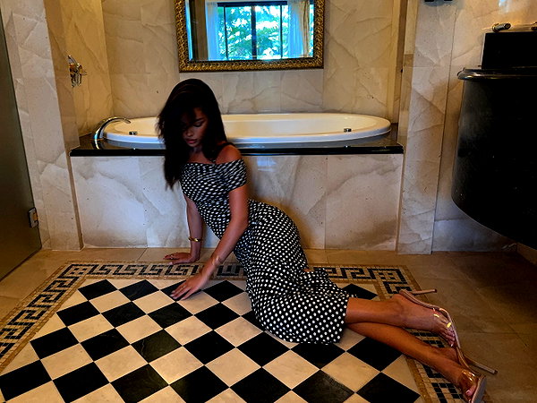 oliviaphillipps instagram image archive image