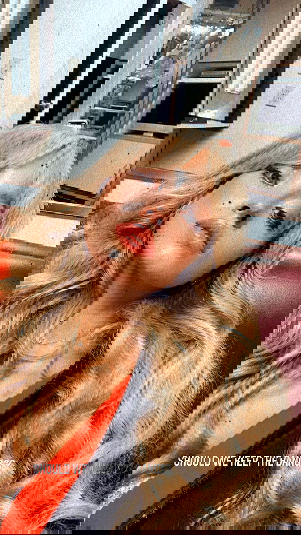 sydney_sweeney image ~ Altpins