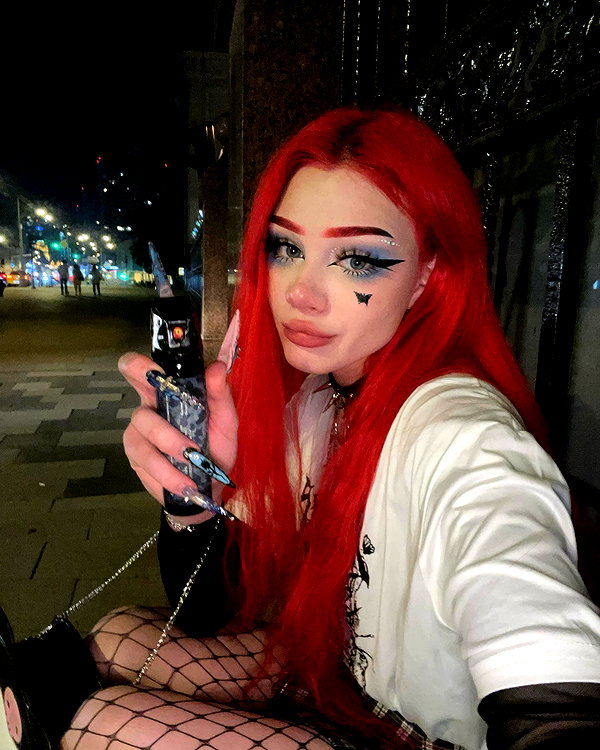 vik4au instagram image archive image