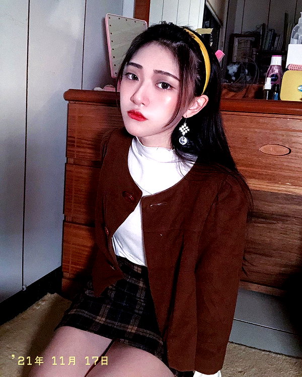 ge.more_x instagram image archive image