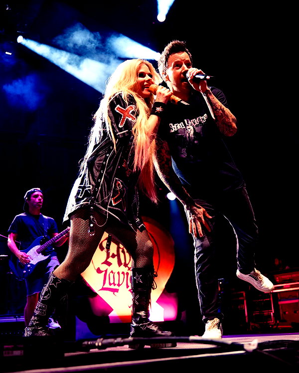avrillavigne instagram image archive image