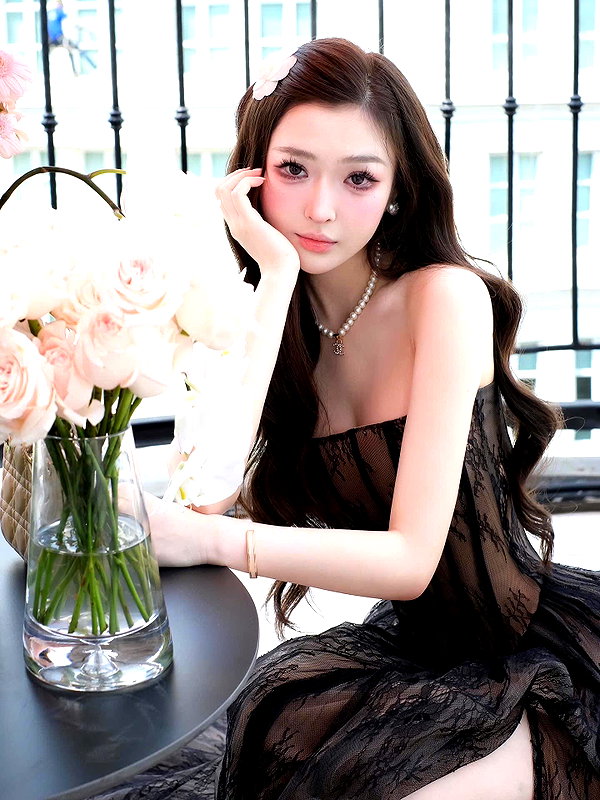 lyhythuedoxinh instagram image archive image