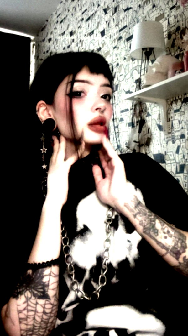 _dead__cherry_ instagram image archive image