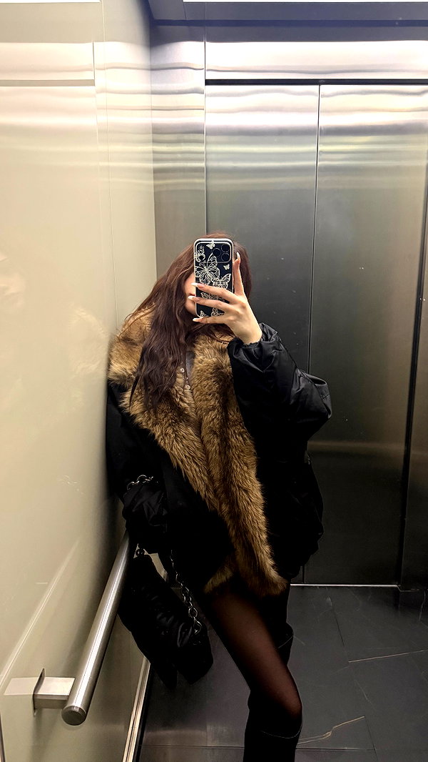 Archived image from @onlykrisssty on Instagram
