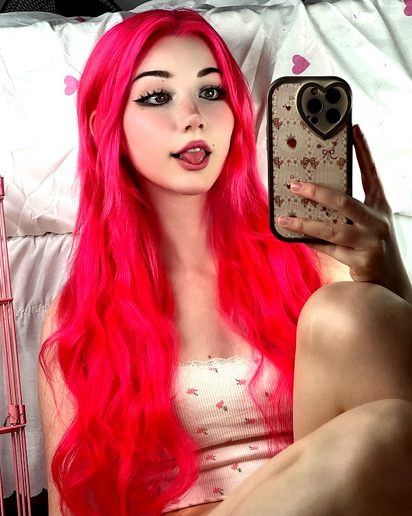 danielle.mercedie instagram image archive image