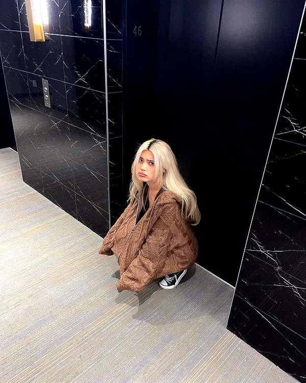 diakimeko instagram image archive image