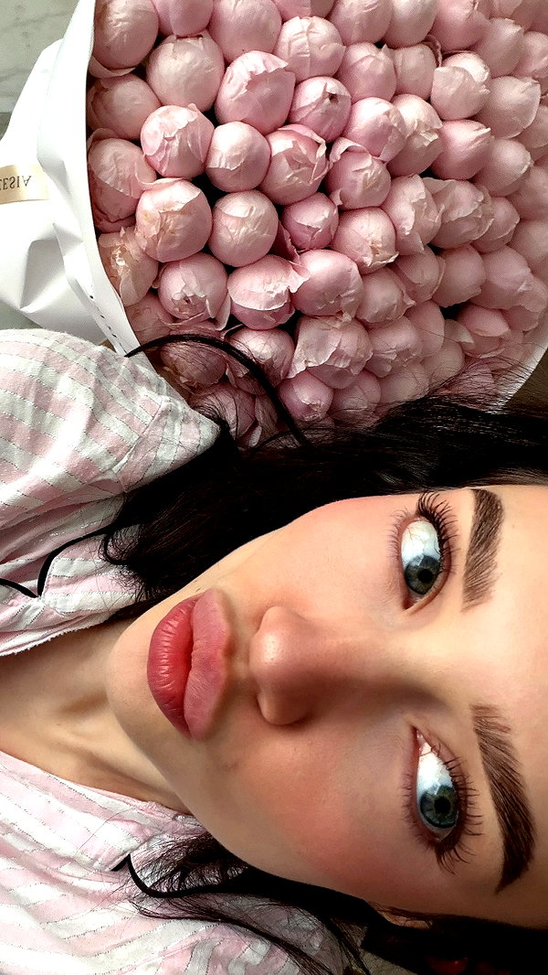 alexxndrraa archive image