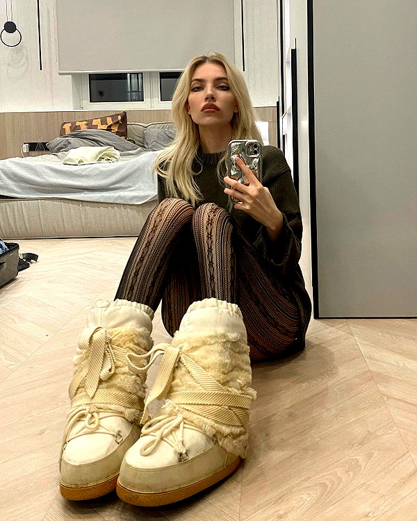 anya4everr instagram image archive image