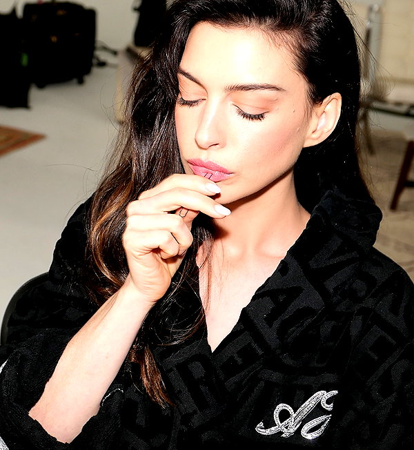 annehathaway instagram image archive image