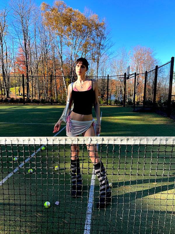 Archived image from @cherrylenaa on Instagram