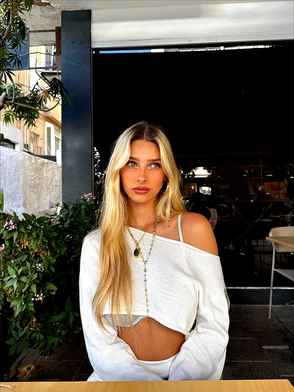 ella_netzer8 instagram image archive image