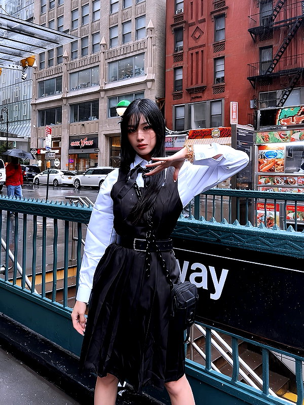 emily.ghoul instagram image archive image