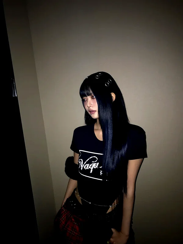 hhh.e_c.v instagram image archive image