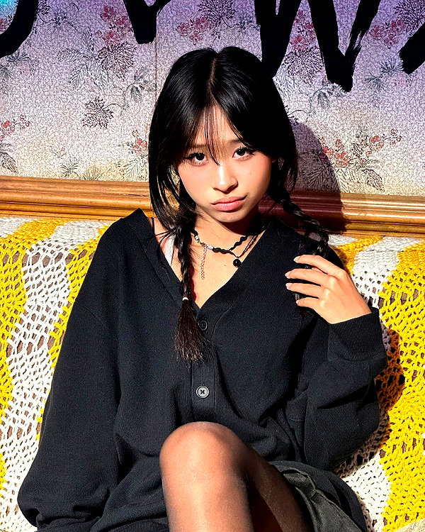 princessamelia_official instagram image archive image