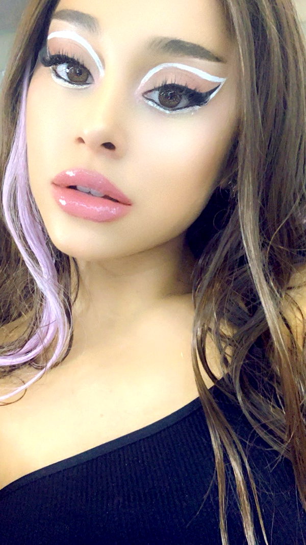arianagrande instagram image archive image