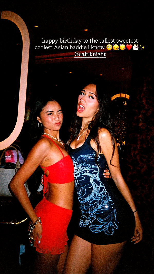 cait.knight instagram image archive image