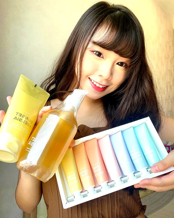e.shao_417 instagram image archive image