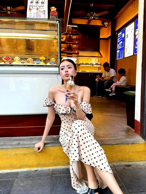 lyhythuedoxinh instagram image archive image