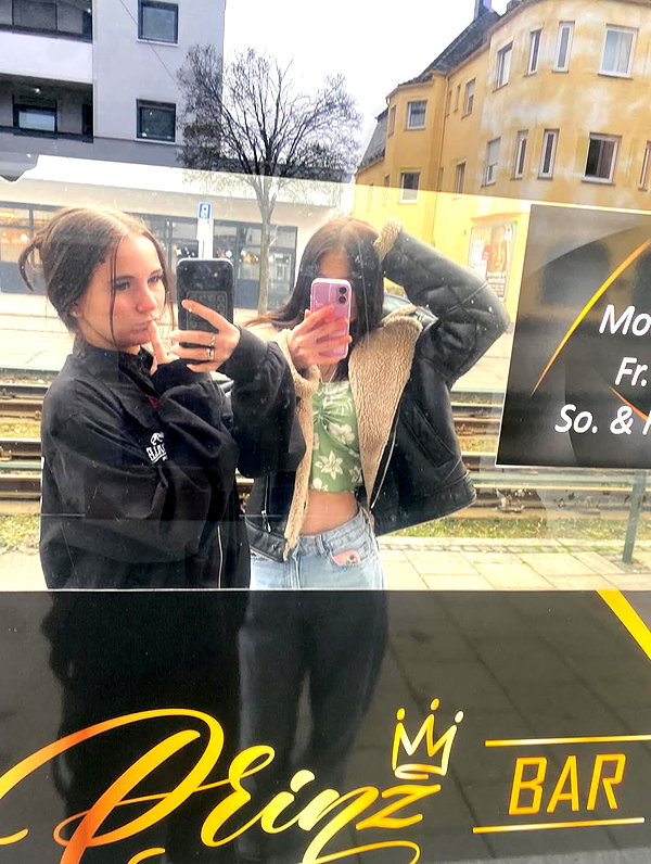 elviksi_07 instagram image archive image