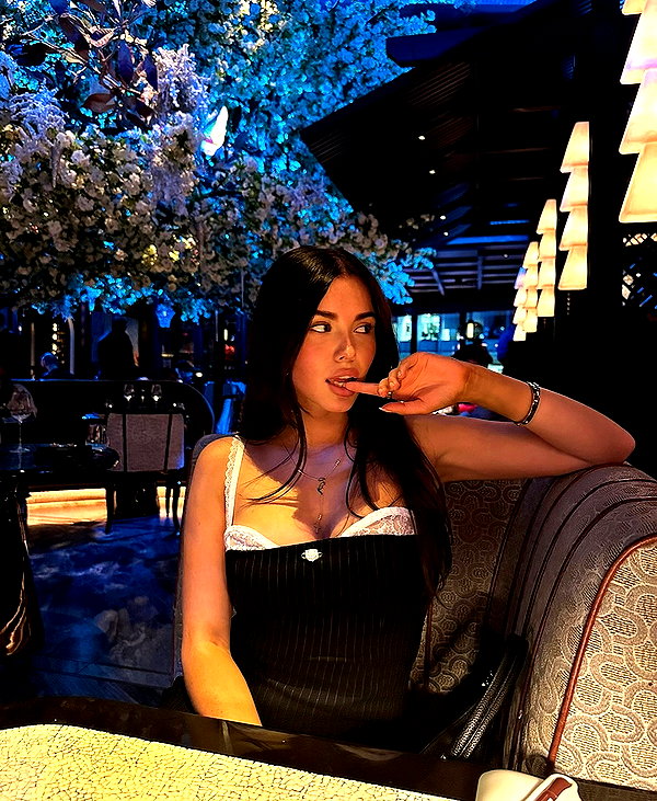 clarissabeaa instagram image archive image