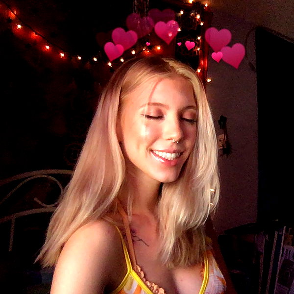 haileylayfield instagram image archive image