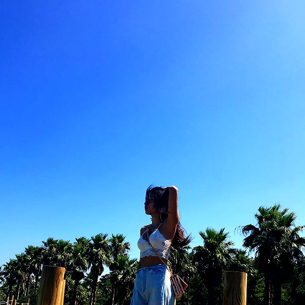 bora__look instagram image archive image