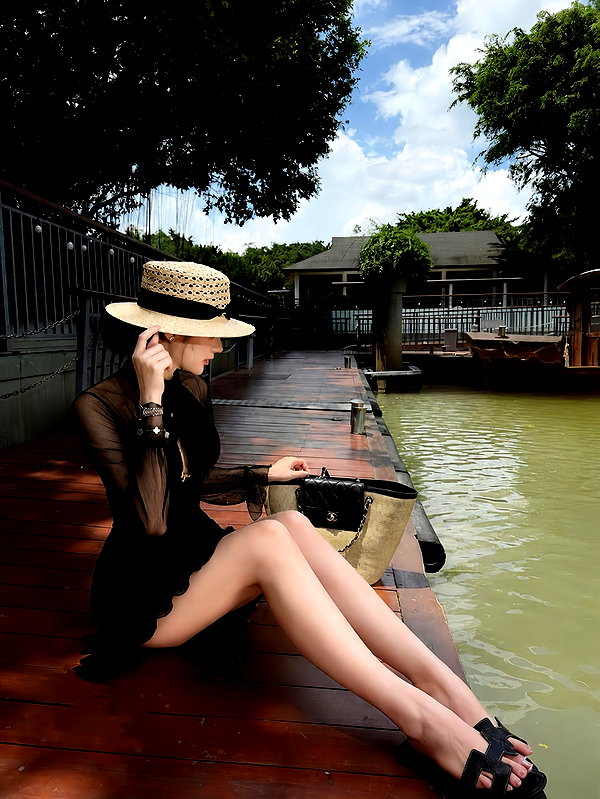 lyhythuedoxinh instagram image archive image