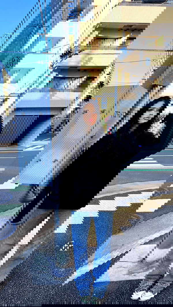 leonanaomii image ~ Altpins