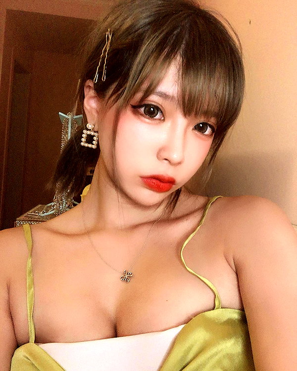 erokochiba instagram image archive image