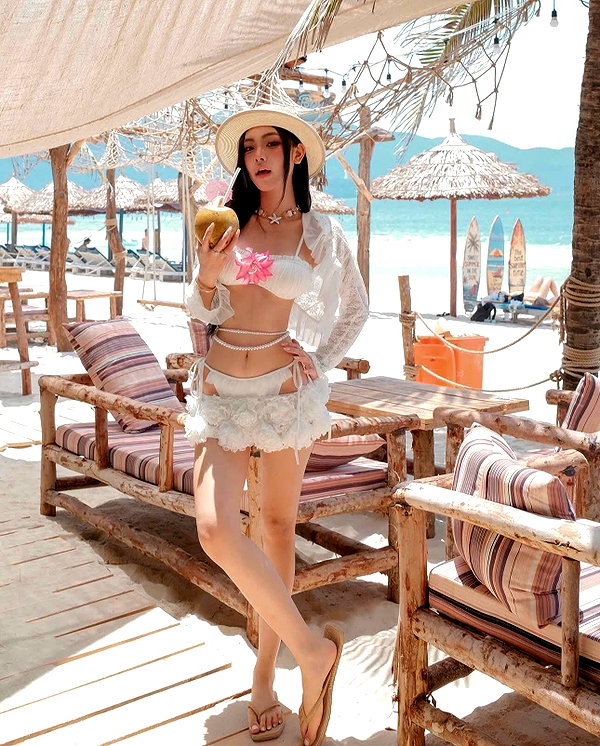 lyhythuedoxinh instagram image archive image