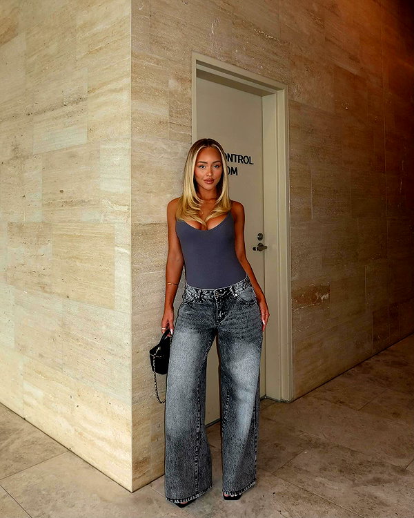 allieauton instagram image archive image