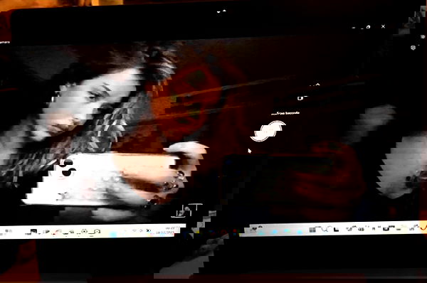 kitty.elliss kitty.elliss archive image