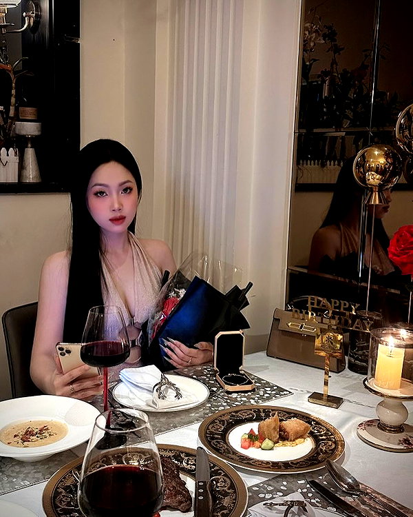 lyhythuedoxinh instagram image archive image