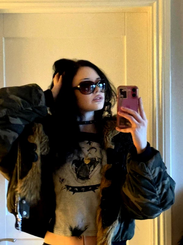 april._.ha instagram image archive image