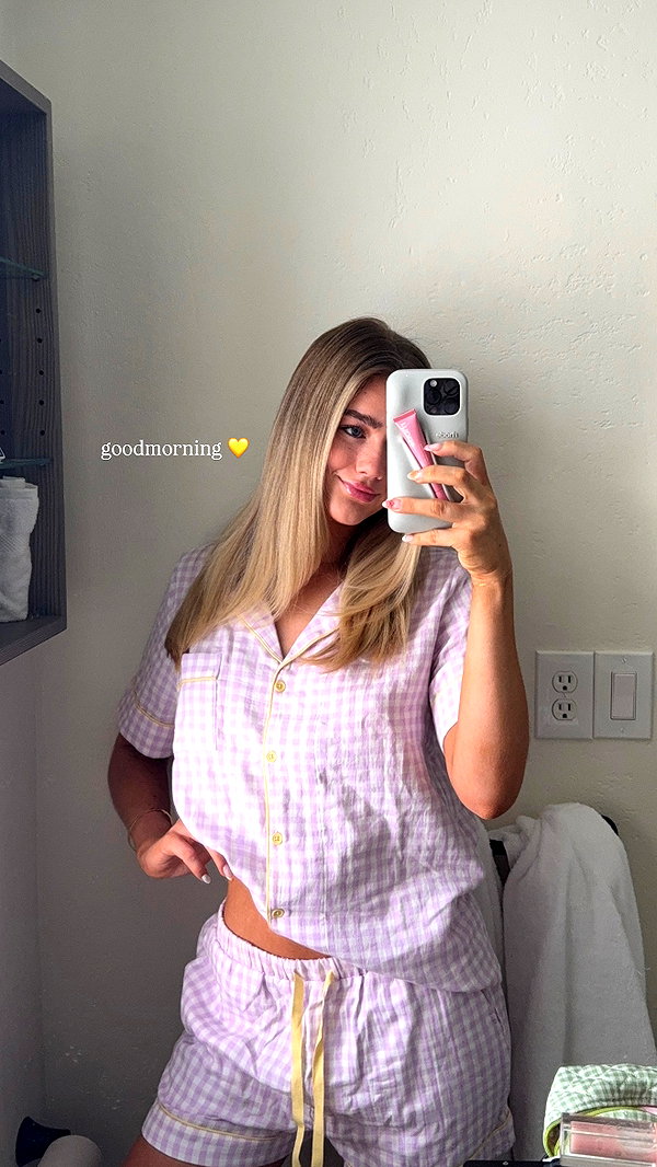 sophadophaa_ instagram image archive image