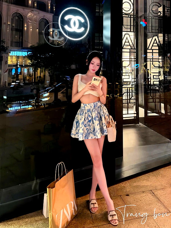 lyhythuedoxinh instagram image archive image