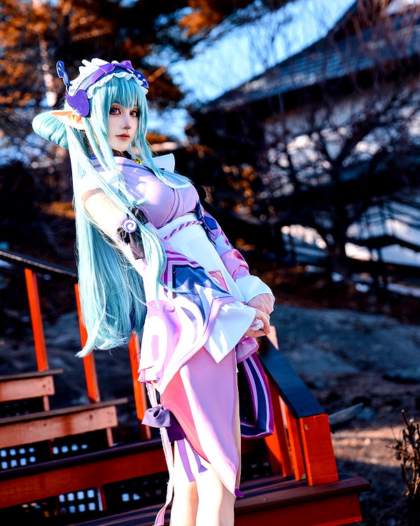 miee_cos instagram image archive image